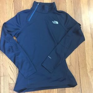 The North face top